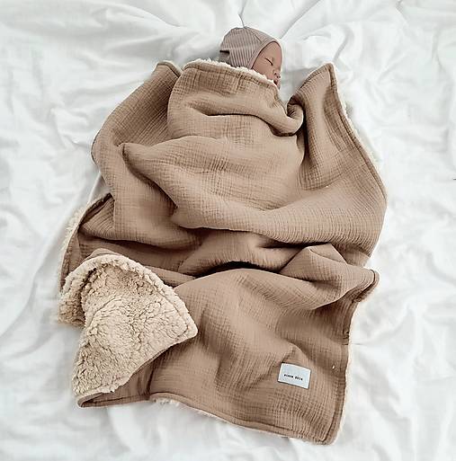 Cuddly muslin blanket light brown
