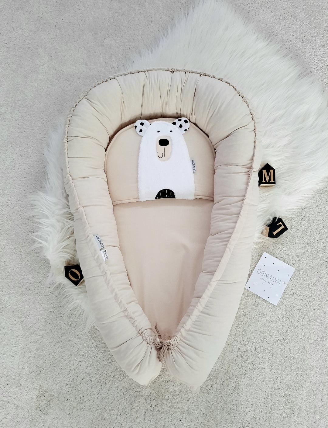 Baby Nest with pillow - Polar Bear Creamy